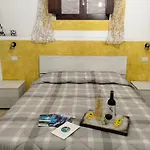 Casa Del Corso 3* 多尔加利